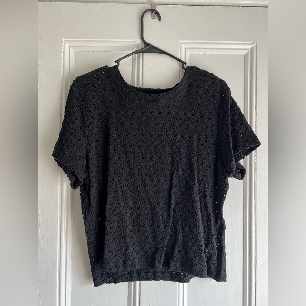 Black floral lace top
